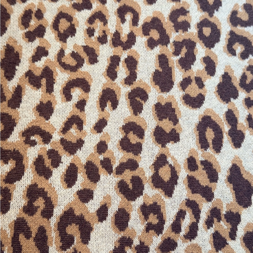 A New Day Leopard Print Knit Sweater Size L Neutral Cozy Soft Crewneck Pullover - Picture 8 of 8